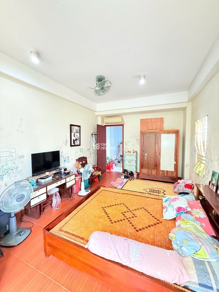 NGAY ETOWN CỘNG HÒA, MTKD NHẤT CHI MAI, TÂN BÌNH, 72M2 CÓ KC Ở NGAY. GIẢM 350TR CHỈ 15.3T 