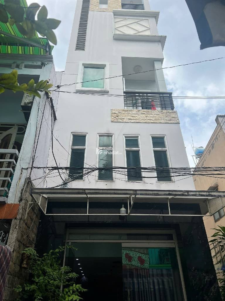 GẦN NGÃ TƯ MAI XUÂ THƯỞNG- HẬU GIANG- Q.6- DT: 40M2- 5 TẦNG- 6 TỶ 7