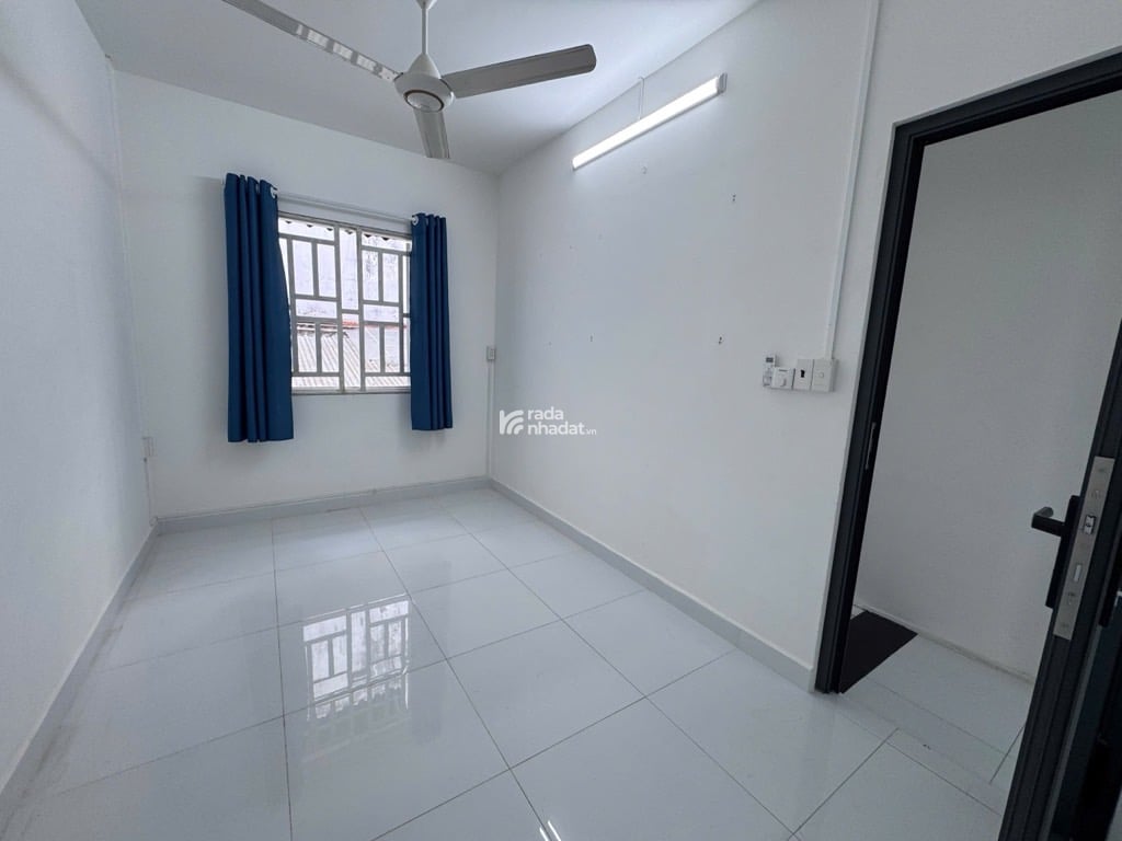 HẺM XE HƠI PHAN HUY ÍCH, TÂN BÌNH, 50M2 CÓ KC Ở NGAY. GIẢM 350TR CHỈ CÒN 5.2T TL 