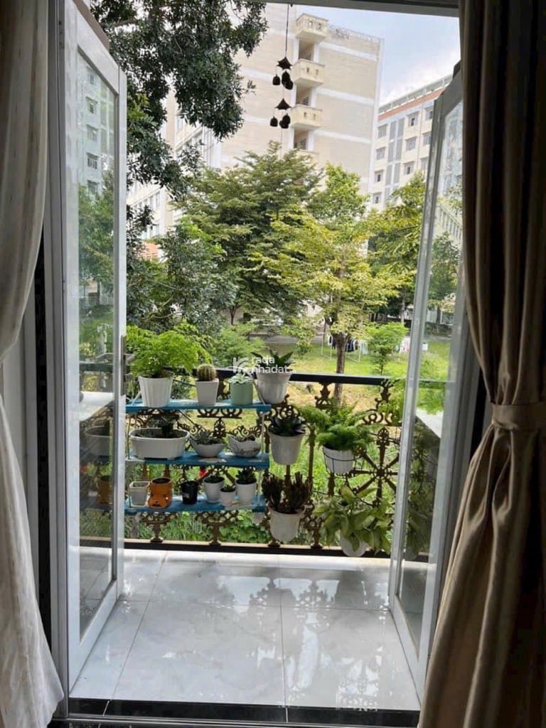 Bán Nhà 4tầng Làng Tăng Phú Q9 - Thông số đẹp - Hẻm ôtô - SHR - Tặng full nội thất - Nhỉnh 7tỷ Tl.