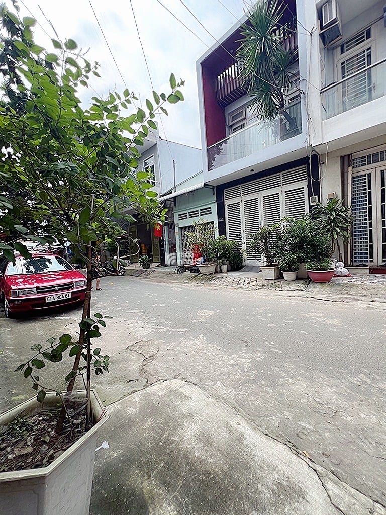 Bán nhà sát AEON tân phú đường tân thắng  tân phú