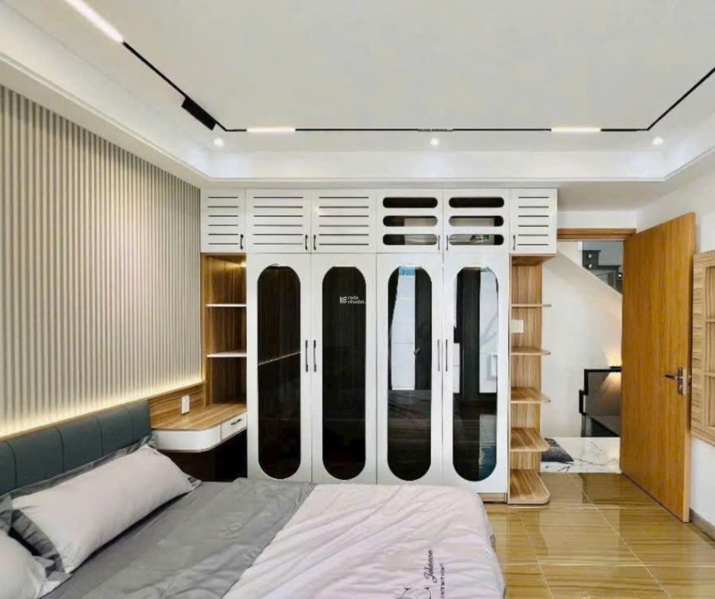  BÁN NHÀ 3 LẦU  HỒ VĂN LONG, Q. BÌNH TÂN SIÊU ĐẸP, GIÁ TỐT 