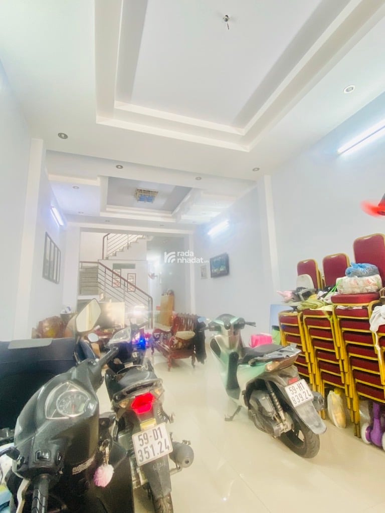 TRUNG TÂM TÂN PHÚ HXH 4 TẦNG 80M2  