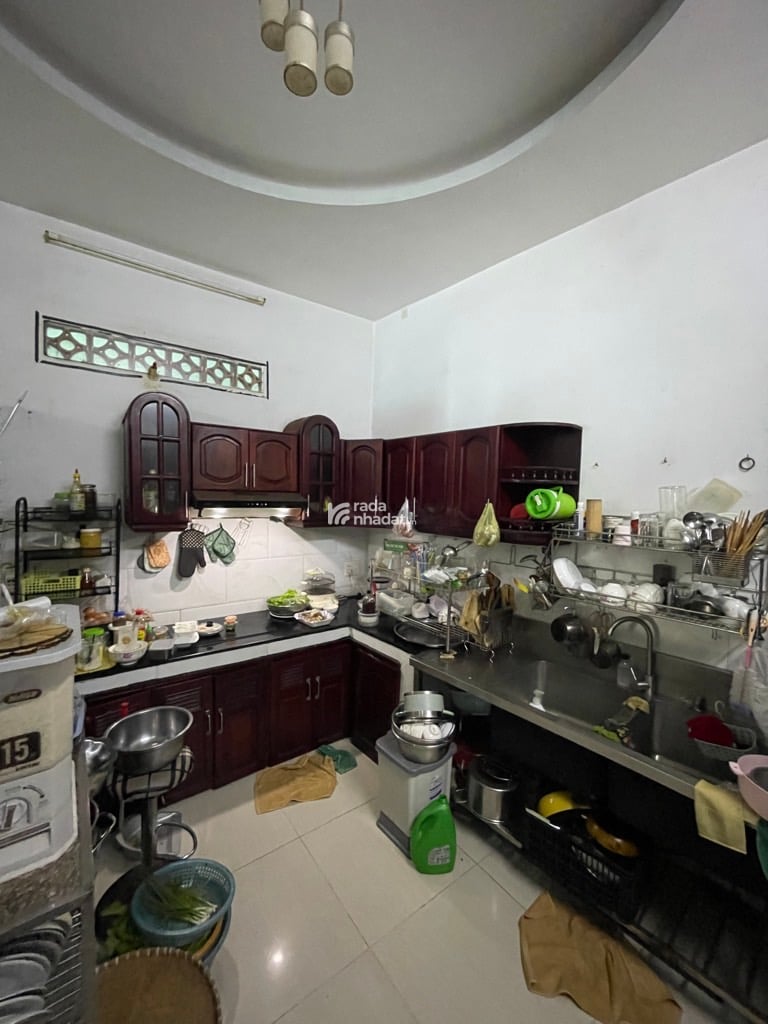 Phù hợp: mua ở có sẵn dòng tiền cho thuê, hoặc xây biệt thự, hoặc CHDV 