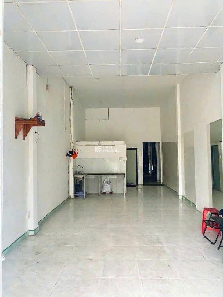 Mặt tiền kinh doanh Tân Sơn Phường 15 Tân Bình 4.1x24m Giá 13.2 Tỷ