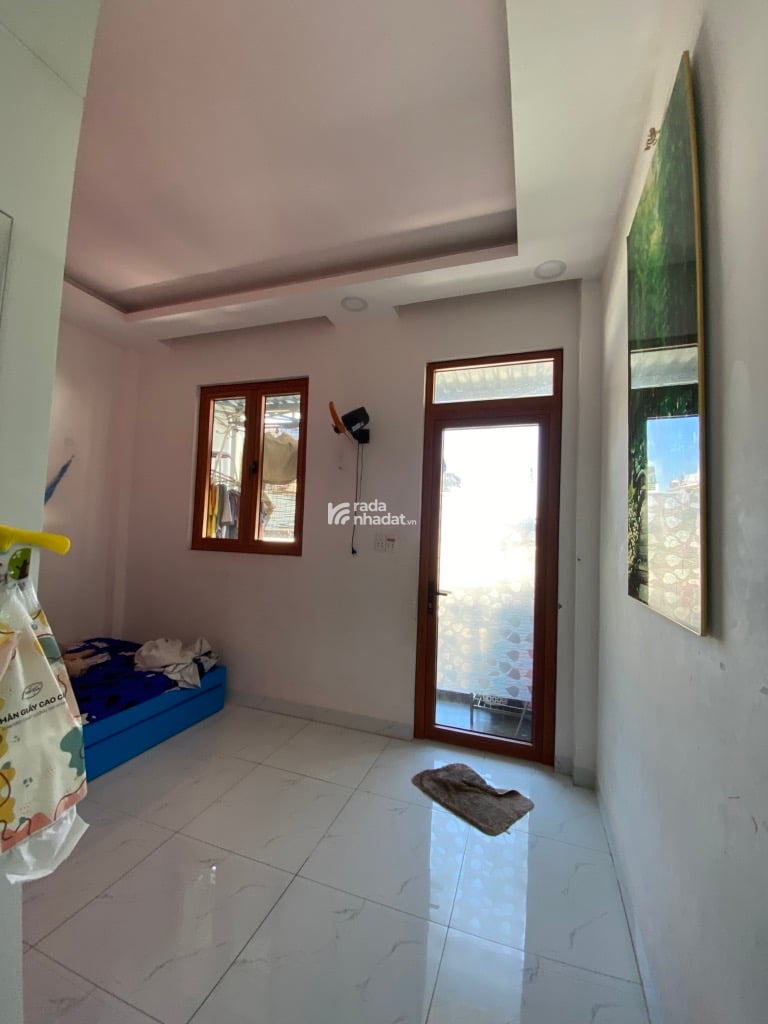 Bán nhà Huỳnh Tấn Phát (xe hơi ngay cửa); 48m2; 2 tầng; 3PN; sổ hồng hoàn công