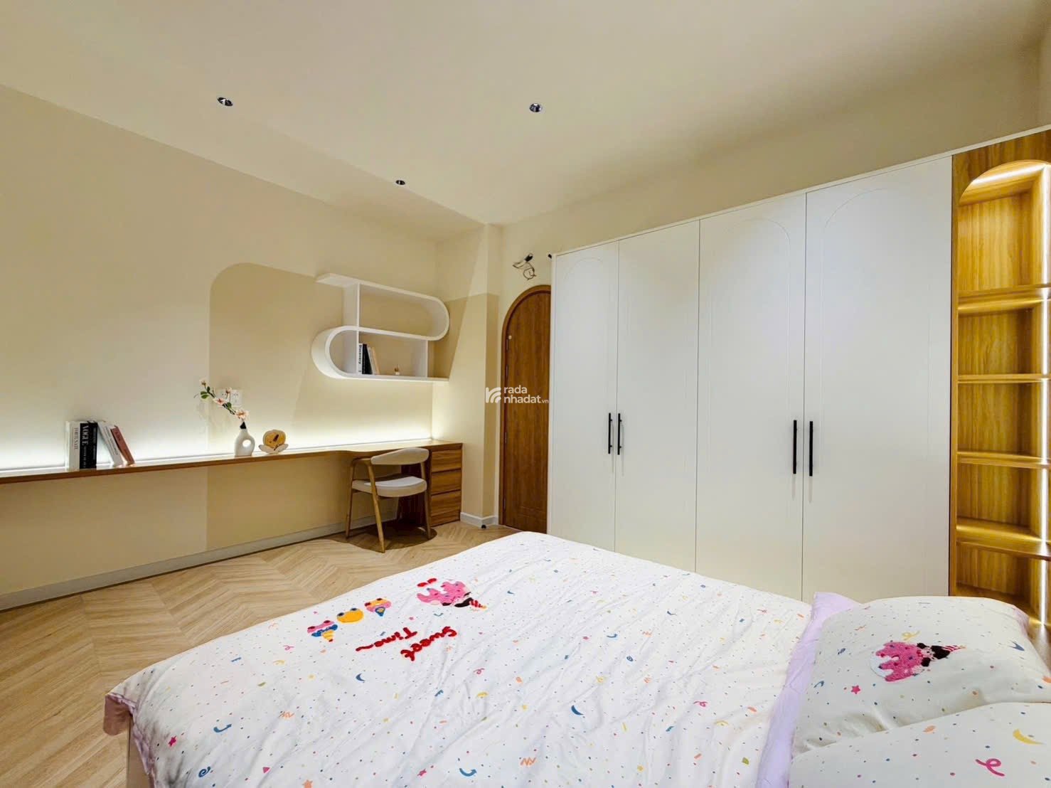 Nhà sổ hồng riêng diện tích 52m2 giá 3tỷ8 đường Nguyễn Văn Đậu phường 5 quận Bình Thạnh