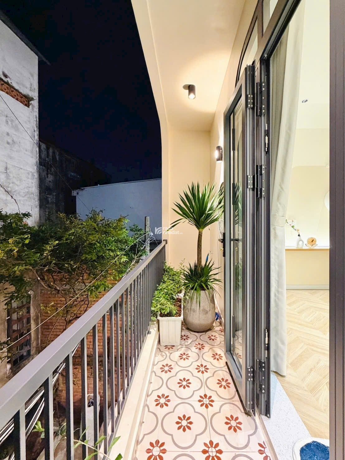 Nhà sổ hồng riêng diện tích 52m2 giá 3tỷ8 đường Nguyễn Văn Đậu phường 5 quận Bình Thạnh