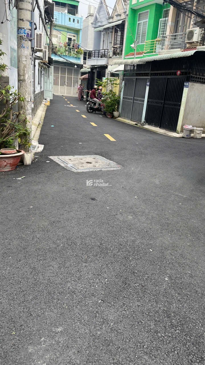 Nhà Đẹp Diện tích Lớn 62m2 Giá Hợp Lý Thới An 16 P Thới An Quận 12