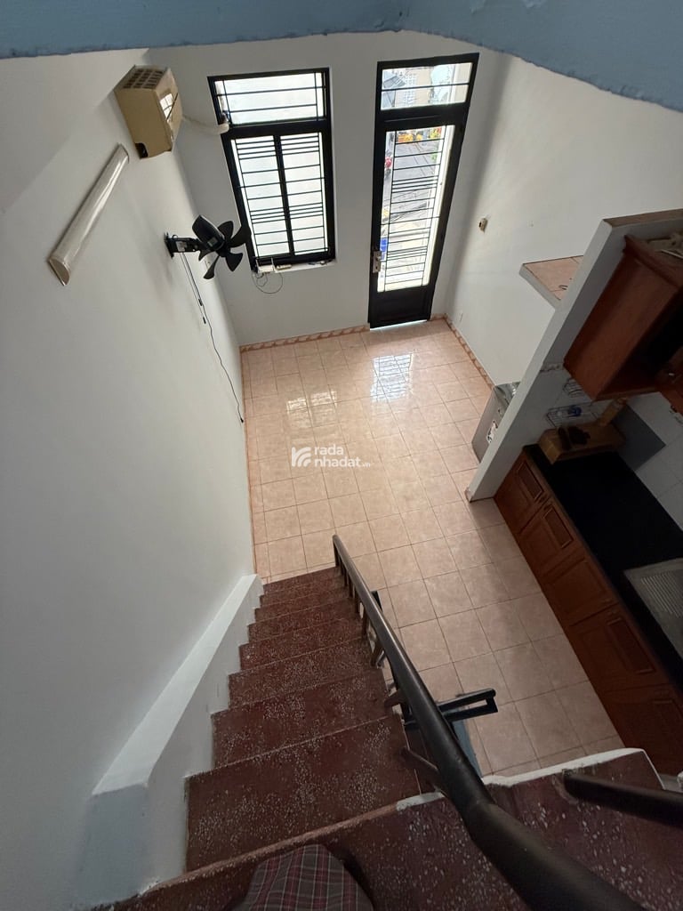 Bán nhà Tân Mỹ (xe hơi gần cửa); 16m2; 3 tầng; 2PN; sổ hồng cầm tay