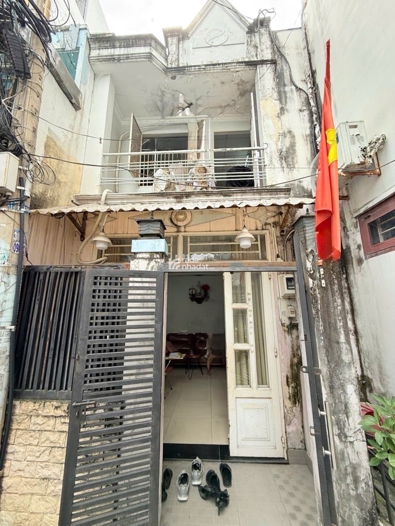 TÂN BÌNH - HXH ĐỔ CỬA - 34 M2 - 2 TẦNG