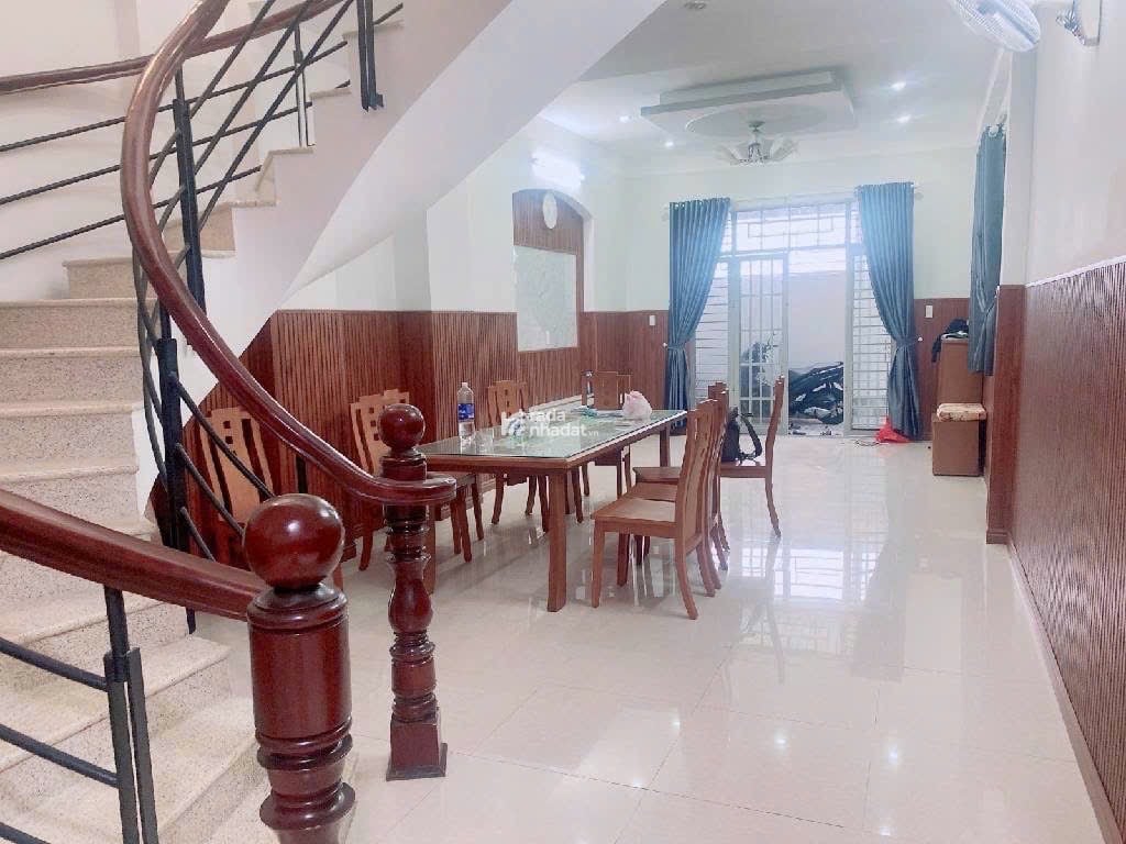  NHÀ ĐẸP HIỆP BÌNH CHÁNH KHU VIP BÊN SÔNG - 106M2 GIÁ CHỈ 8.8 TỶ 
