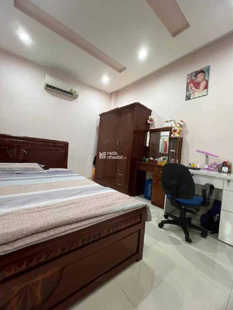 Nhà Phố Đẹp 4 Tầng Huỳnh Tấn Phát Q7, SHR Hoàn Công,  Kinh Doanh Đa Ngành, Chỉ 7,8 Tỷ ( TL )