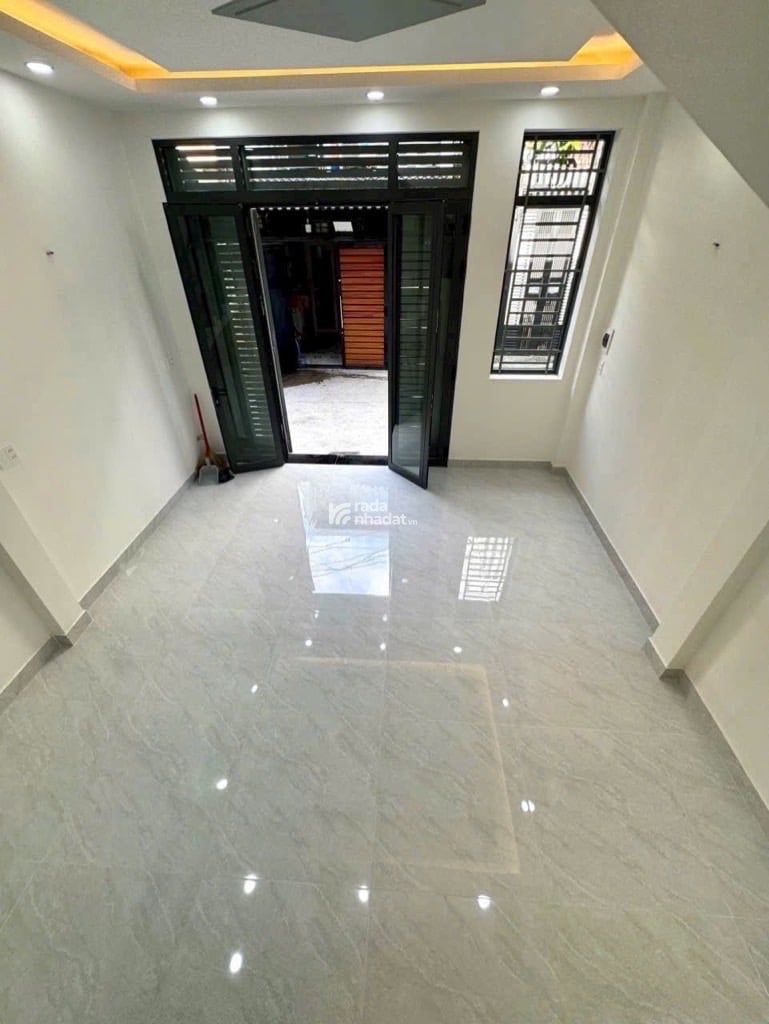 CHỦ CẦN BÁN GẤP GIẢM GIÁ NHÀ HẺM XE HƠI 1 TRỤC- NHÀ MỚI Ở NGAY 