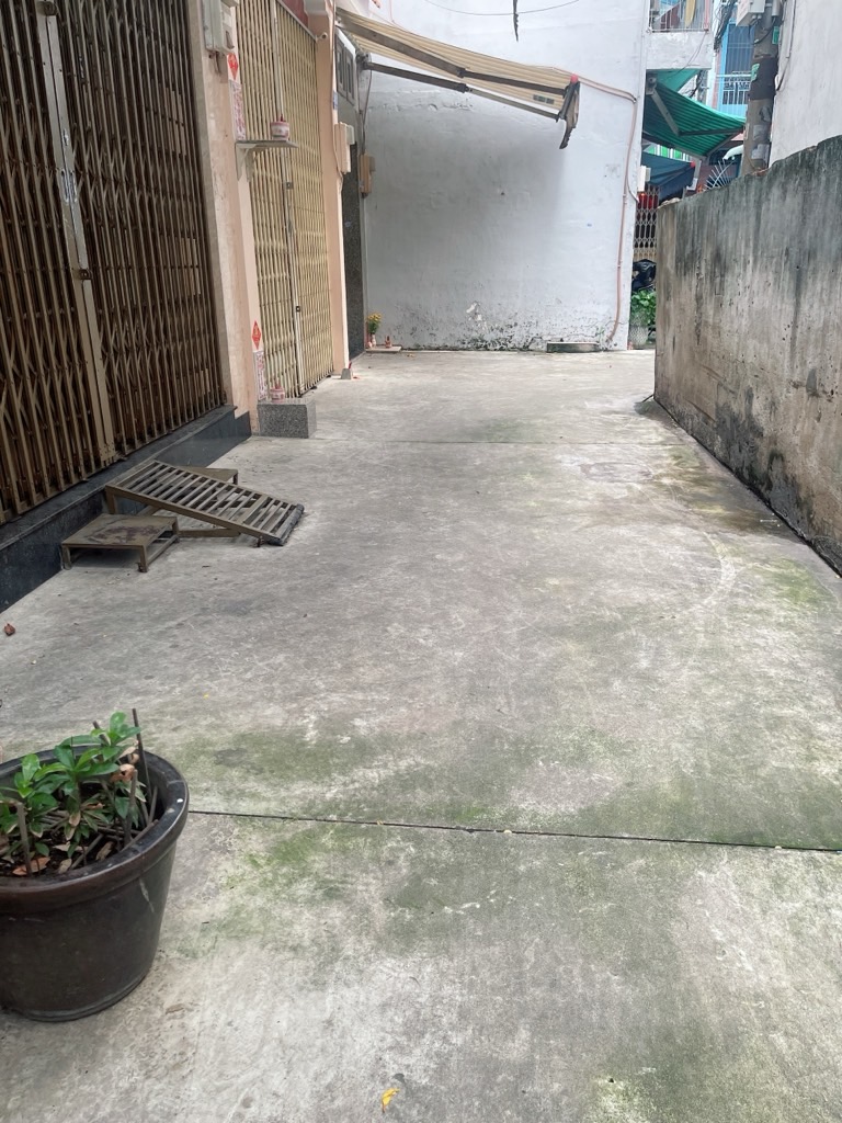 NHÀ QUẬN 11 - HẺM LỚN THOÁNG MÁT -TIỆN XÂY MỚI 4 TẦNG