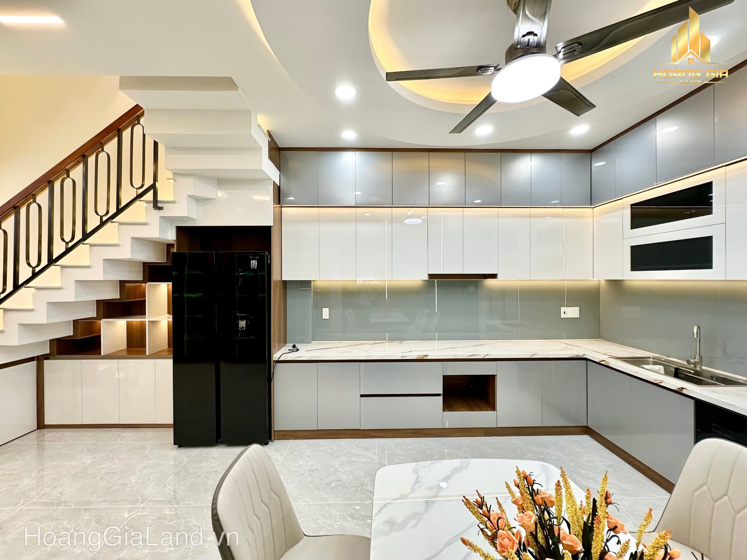 Ngay Quang Trung, Nhà đẹp -giá rẻ- full nội thất. chỉ 7,x tỷ, 4x15, hẻm to, nhà 3 tấm 