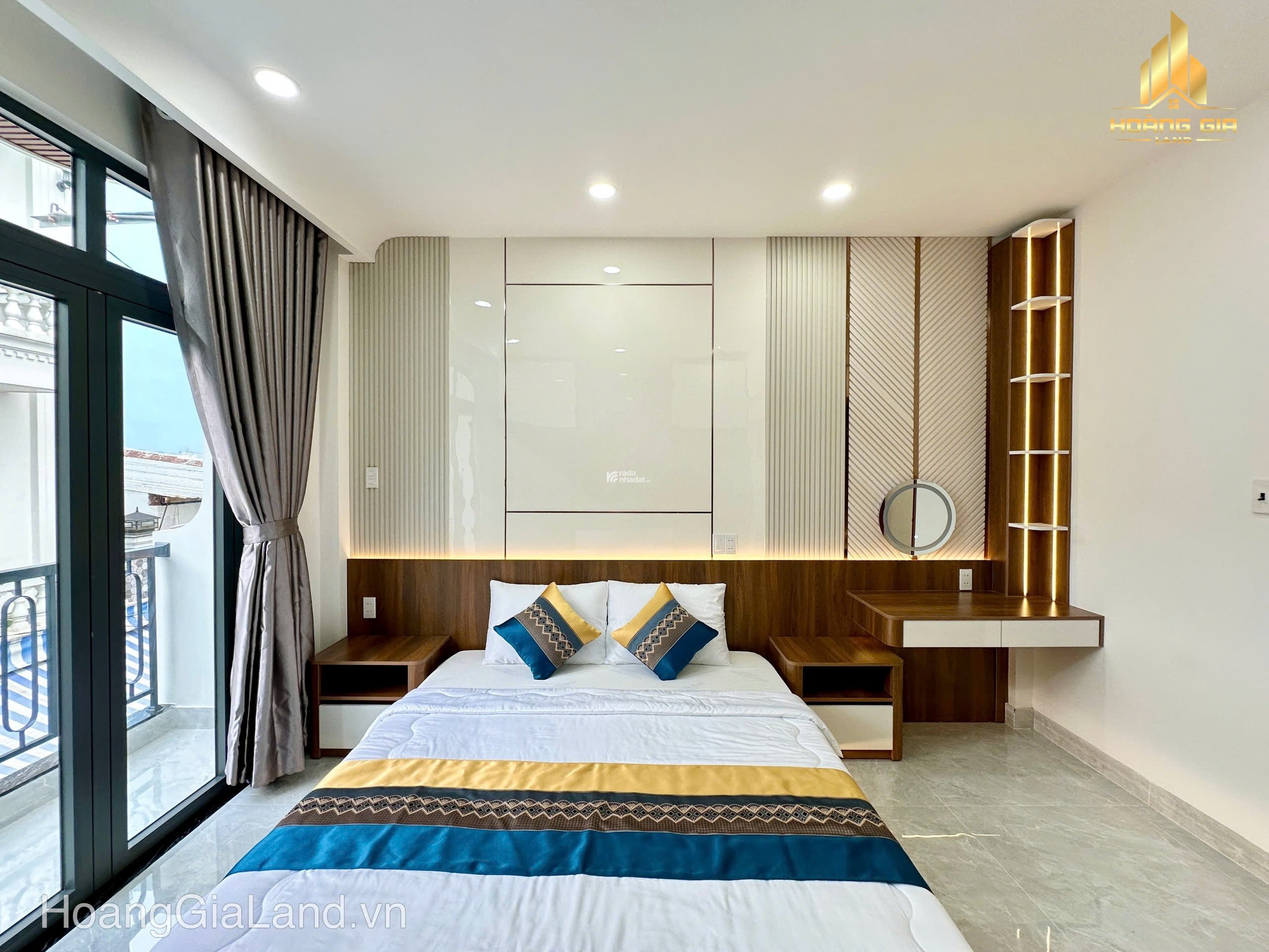 Ngay Quang Trung, Nhà đẹp -giá rẻ- full nội thất. chỉ 7,x tỷ, 4x15, hẻm to, nhà 3 tấm 