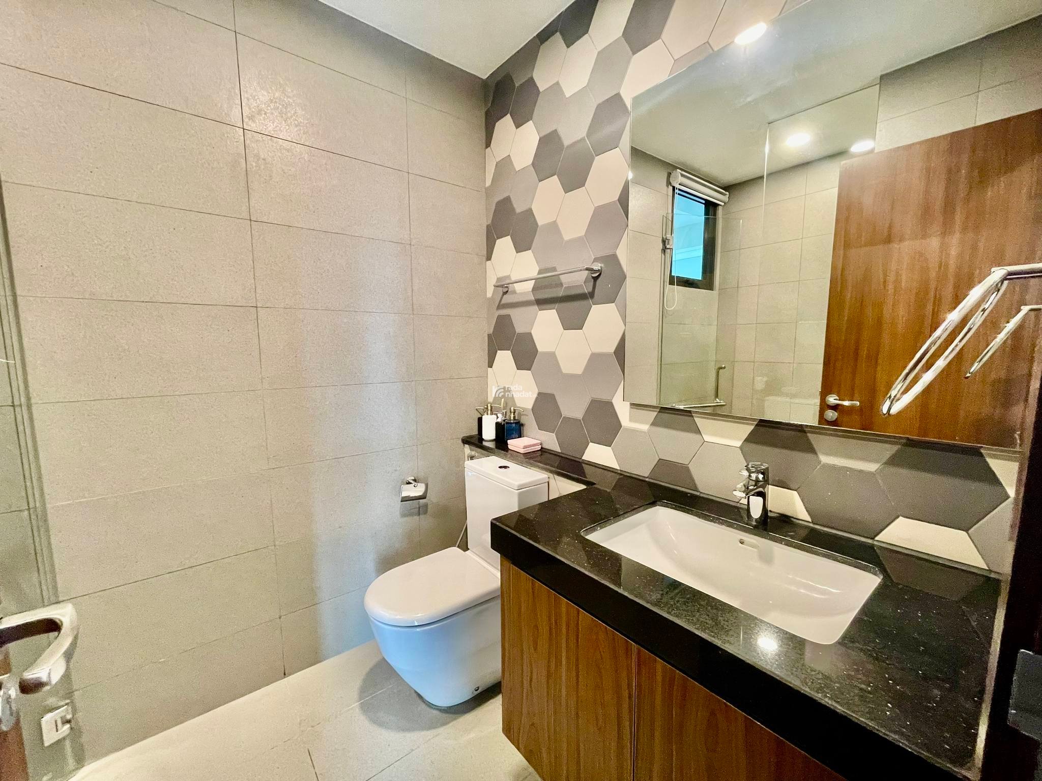 Bán căn hộ luxury D'Edge Thảo Điền, Q2. 3 phòng ngủ view sông, 145m2, 2 thang máy riêng
