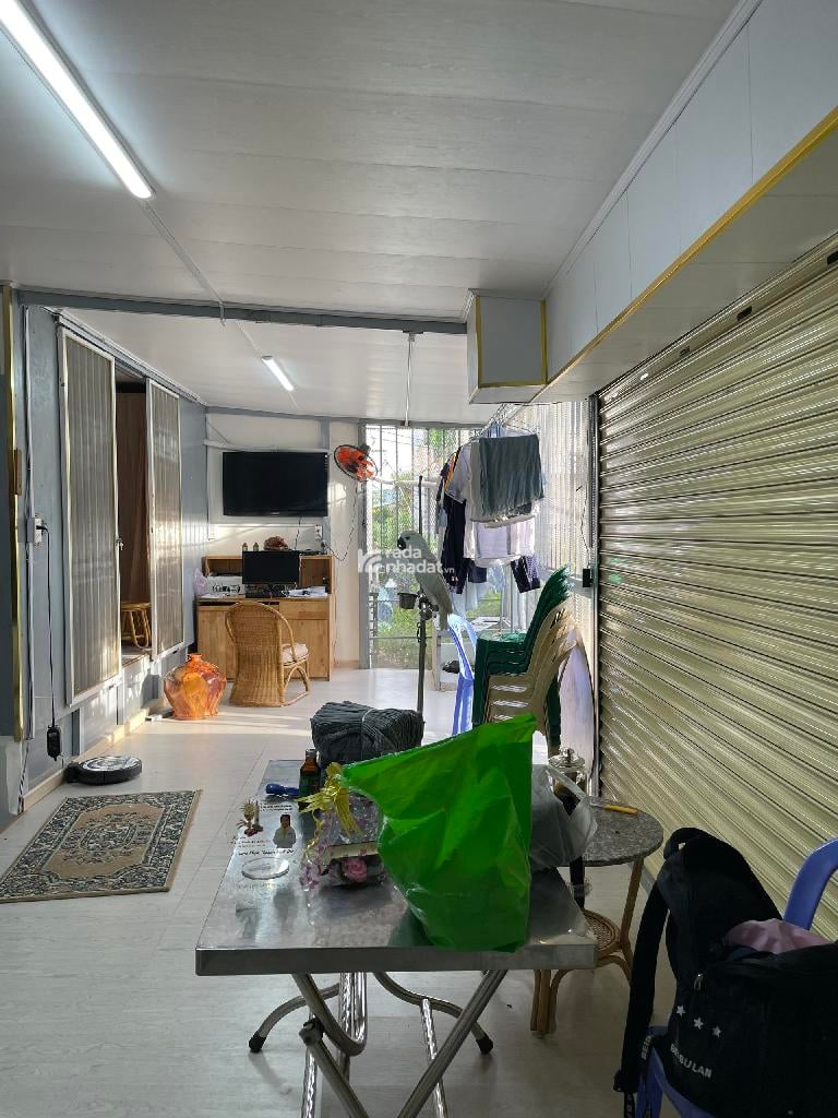  MẶT TIỀN 8M THÔNG - NGAY SAU CHỢ BÌNH LONG - GIÁP TÂN PHÚ - CHỦ VỪA Ở VỪA CHO THUÊ KINH DOANH.