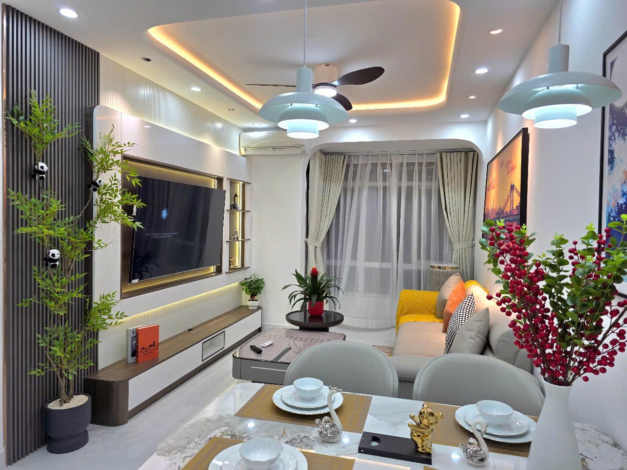 Bán nhanh căn hộ Sky garden 3, Phú Mỹ Hưng, Q7, dt 72m2, tk 3PN nhà mới đẹp, giá chỉ 6,8 tỷ 