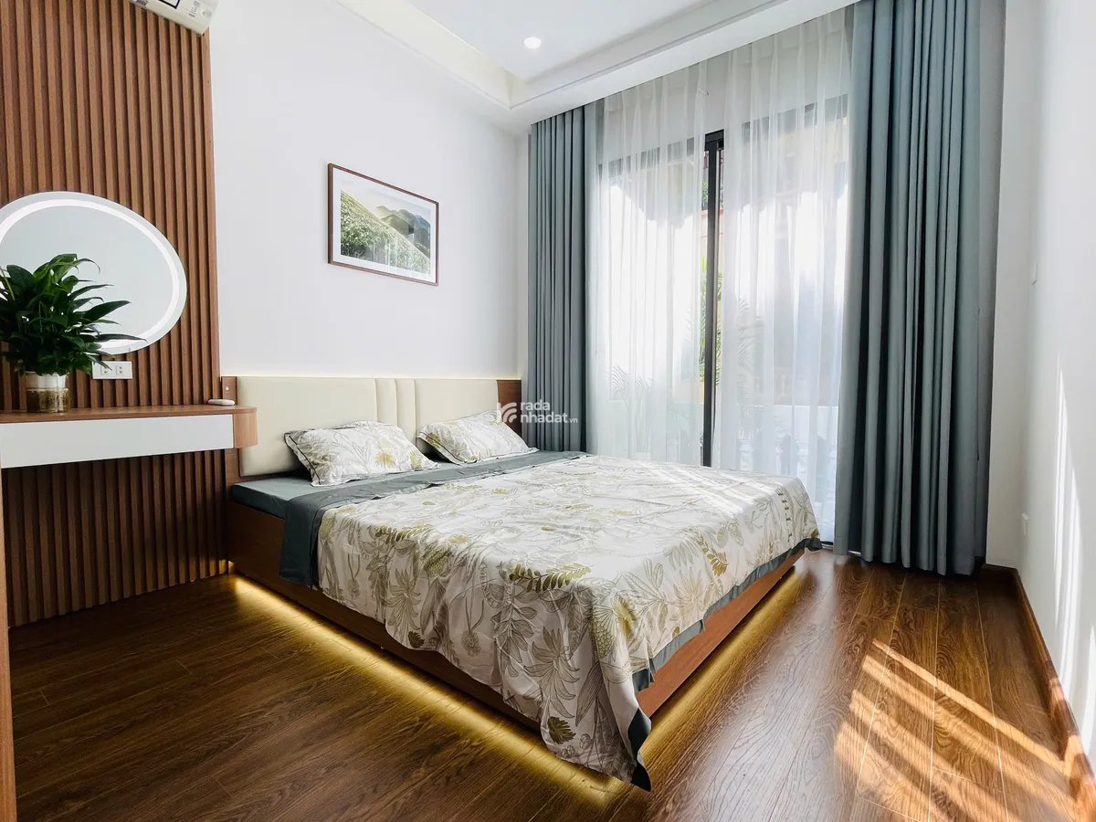 Bán nhà Kim Giang, ngõ rộng, kế bên KĐT Đại Kim bãi đậu xe gần DT 40m, 4,5 tầng chào giá 8,6 tỷ 