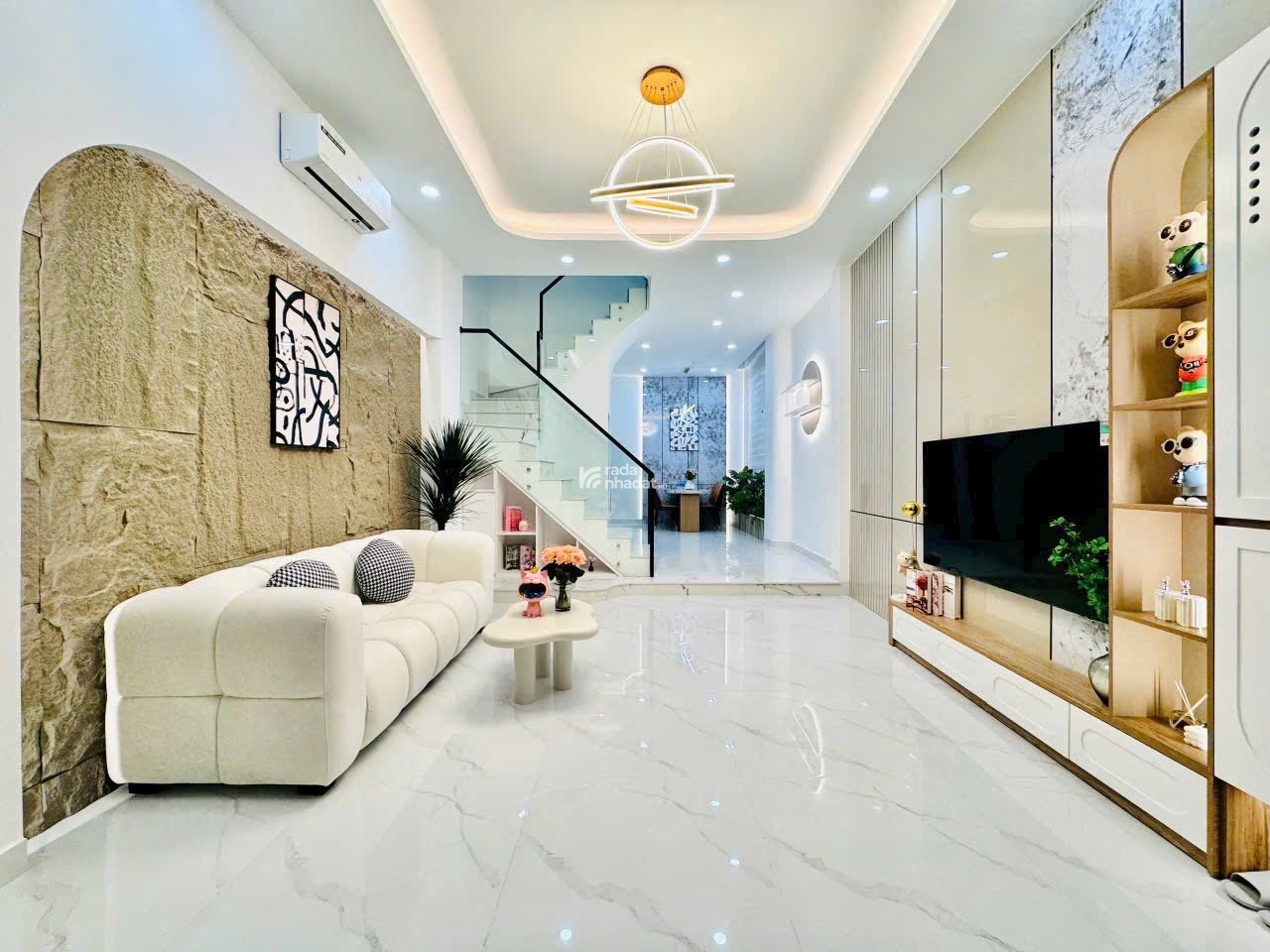 Bán nhanh căn 80,1m2 giá 5 tỷ 770 triệu đường Sư Vạn Hanh, phường 12, quận 10.