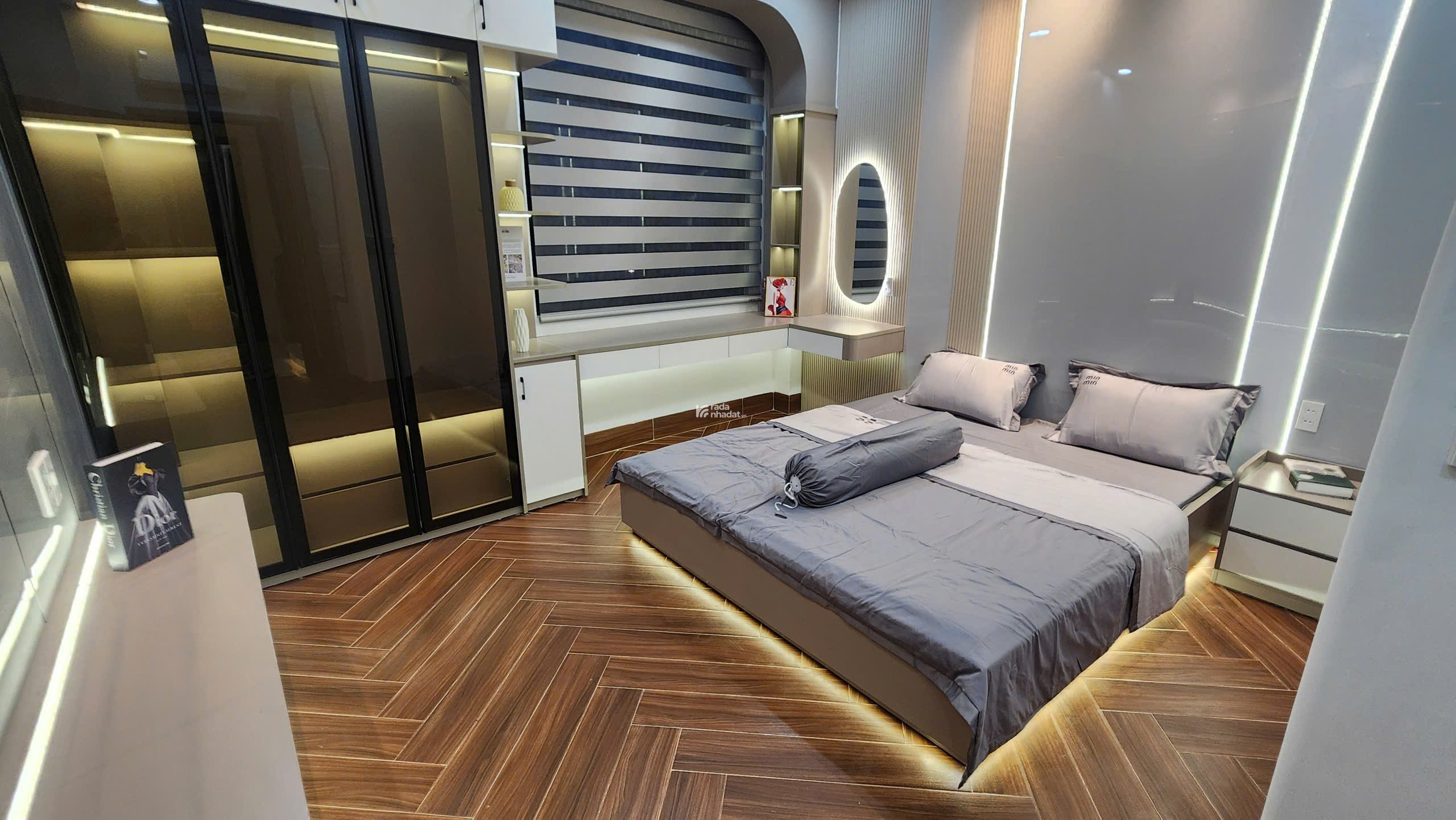 2 CĂN NHÀ PHỐ LUXURY MỚI - KDC CẦU ĐÔI, TX25, Q.12