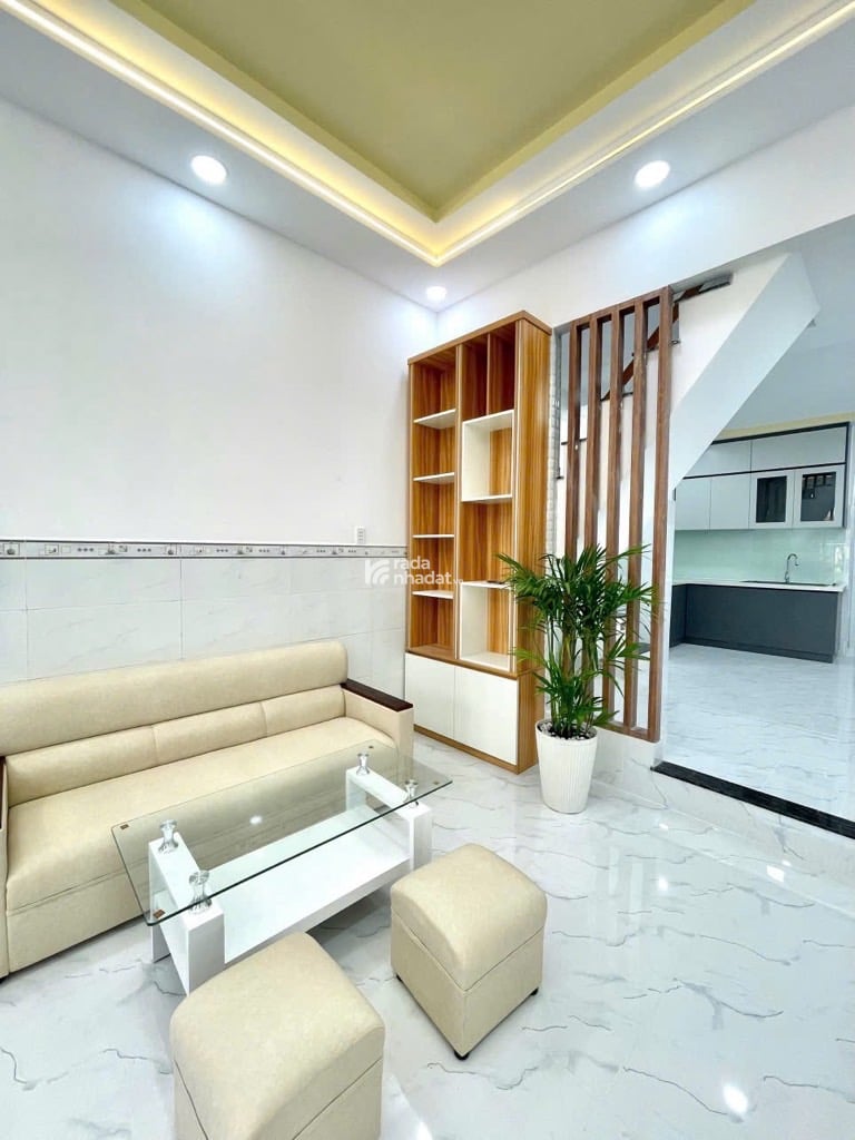 Nhà hẻm nhựa đẹp chỉ 4.28 tỷ tới 45m2, nhà mới 2 tầng ngay Chiến Lược, gần Bình Trị Đông 