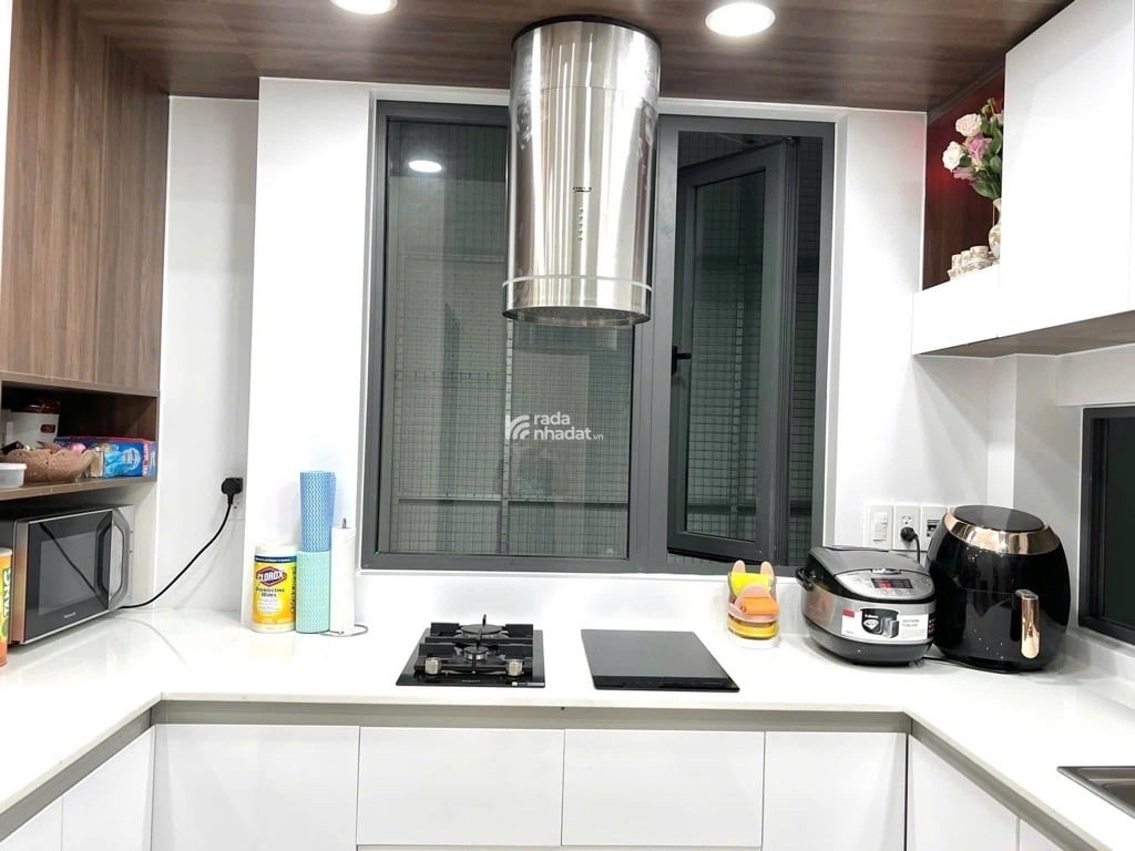 NHÀ ĐẸP XỊN Ở NGUYỄN HỮU TIẾN - TÂN PHÚ