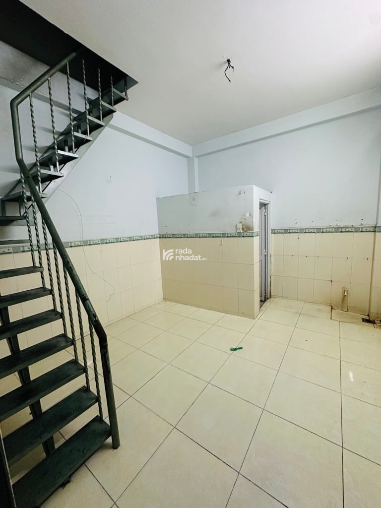 BÁN NHÀ 3 TẦNG 5X13M KÈM DÃY TRỌ 200M2 13.X TỶ HẺM OTO TRÁNH 6M BÌNH TÂN