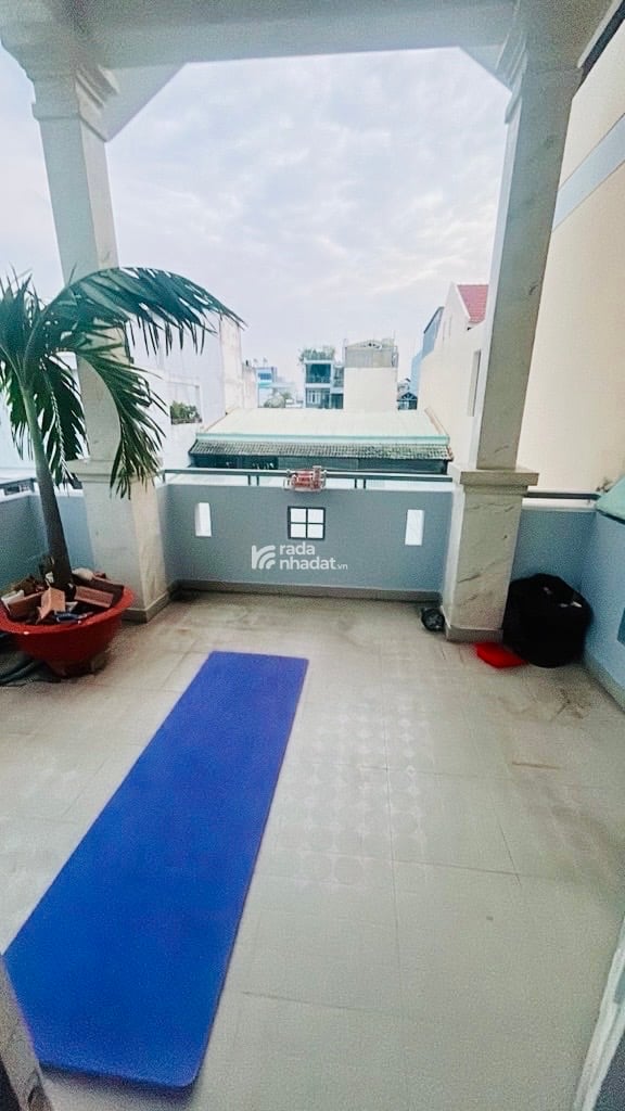 BÁN NHÀ 4 TẦNG NGAY CHỢ TÂN HƯƠNG – ĐƯỜNG 8M – SÁT MẶT TIỀN – 80M – GIÁ CHỈ 9.X TỶ