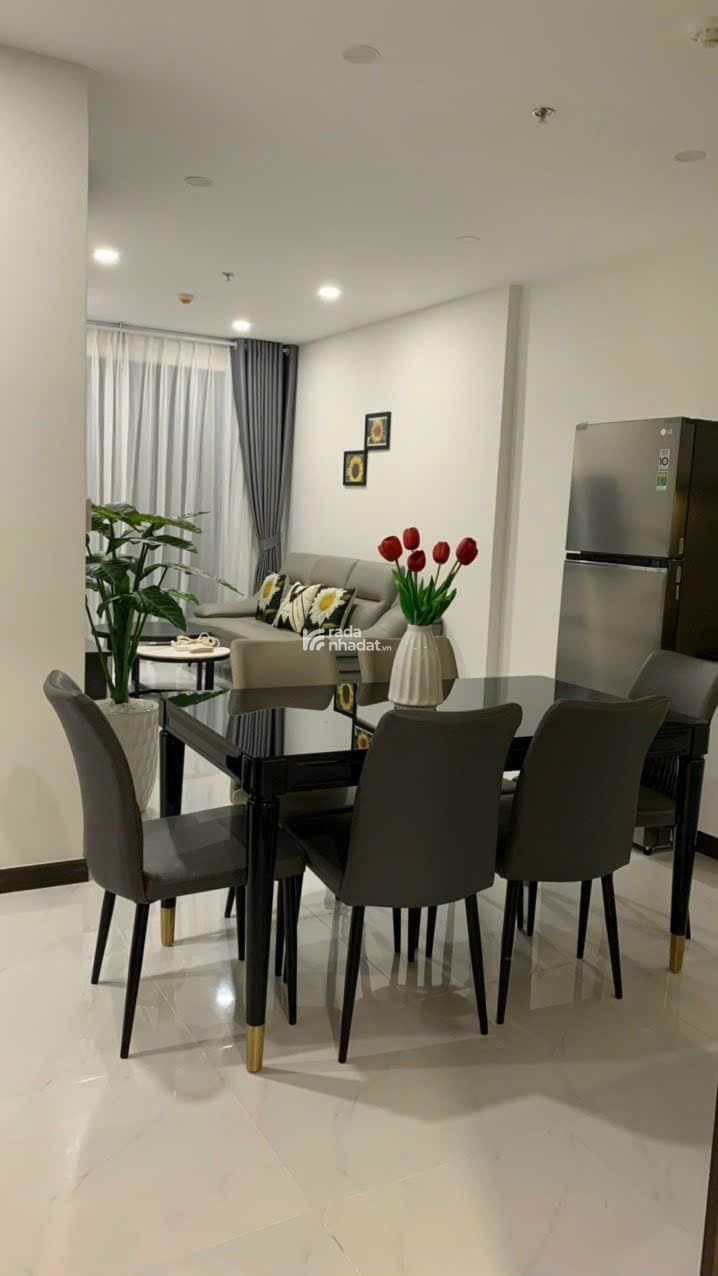 Cho thuê căn hộ C Sky View Chánh Nghĩa 2PN 2WC 80m2 full nội thất, căn góc, view đẹp 10tr/tháng