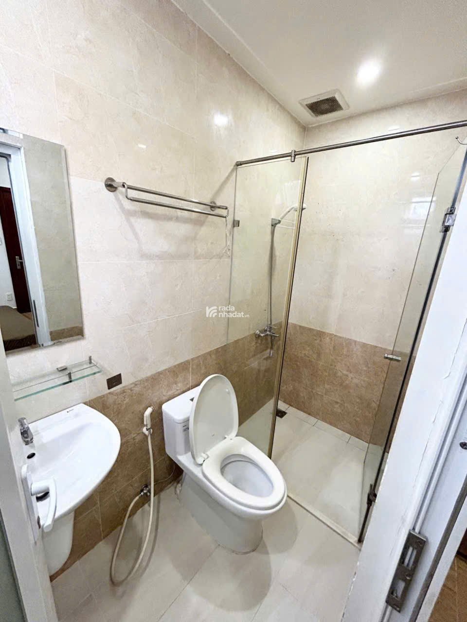 Bán Tòa Nhà 1 Hầm 6 Lầu 24 Phòng CHDV Doanh Thu 300Tr/Tháng Nguyễn Cảnh Dị, Tân Bình 49Tỷ TL