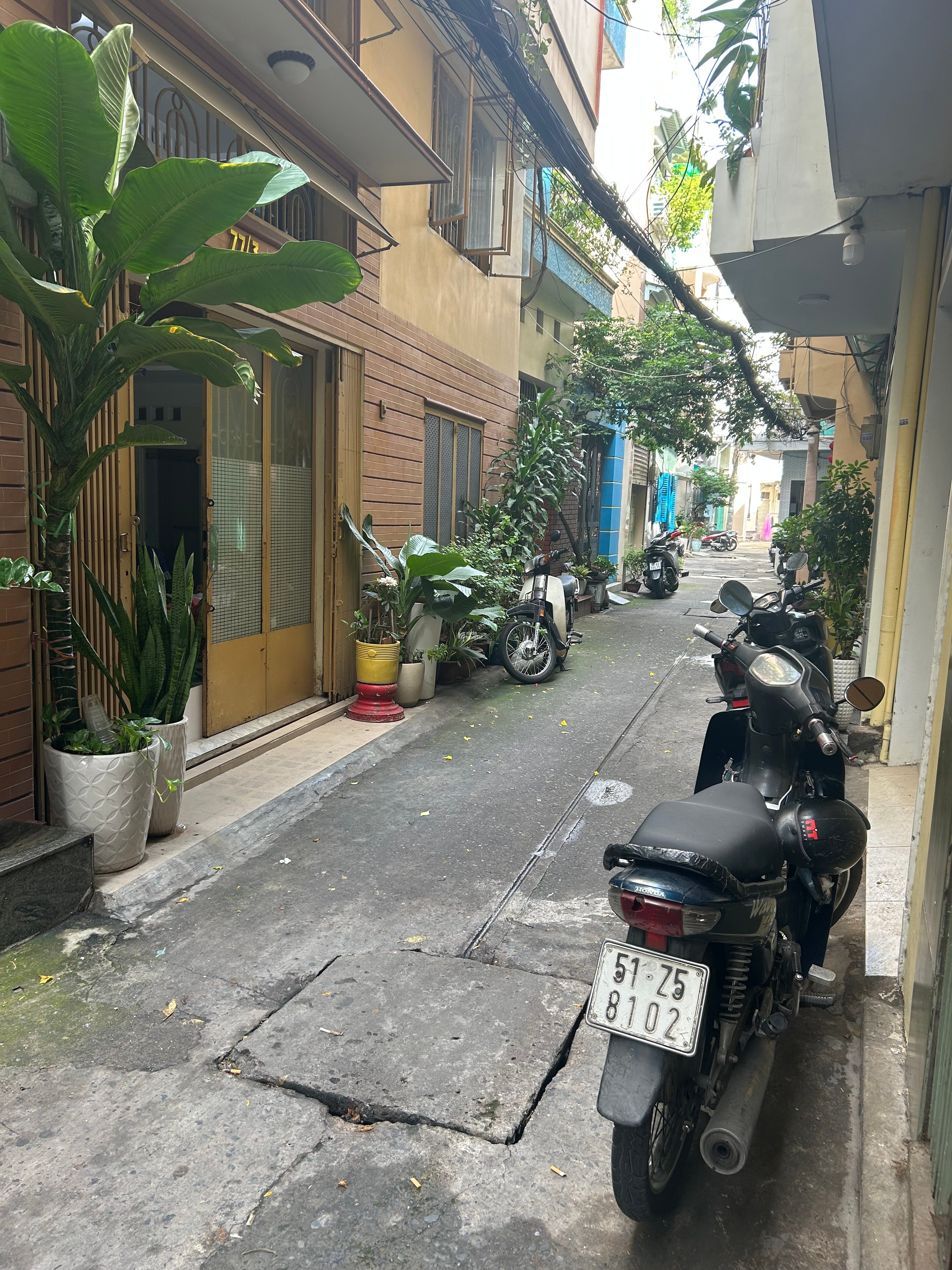 Cho Thuê Mặt bằng trong hẻm 3m4x8m