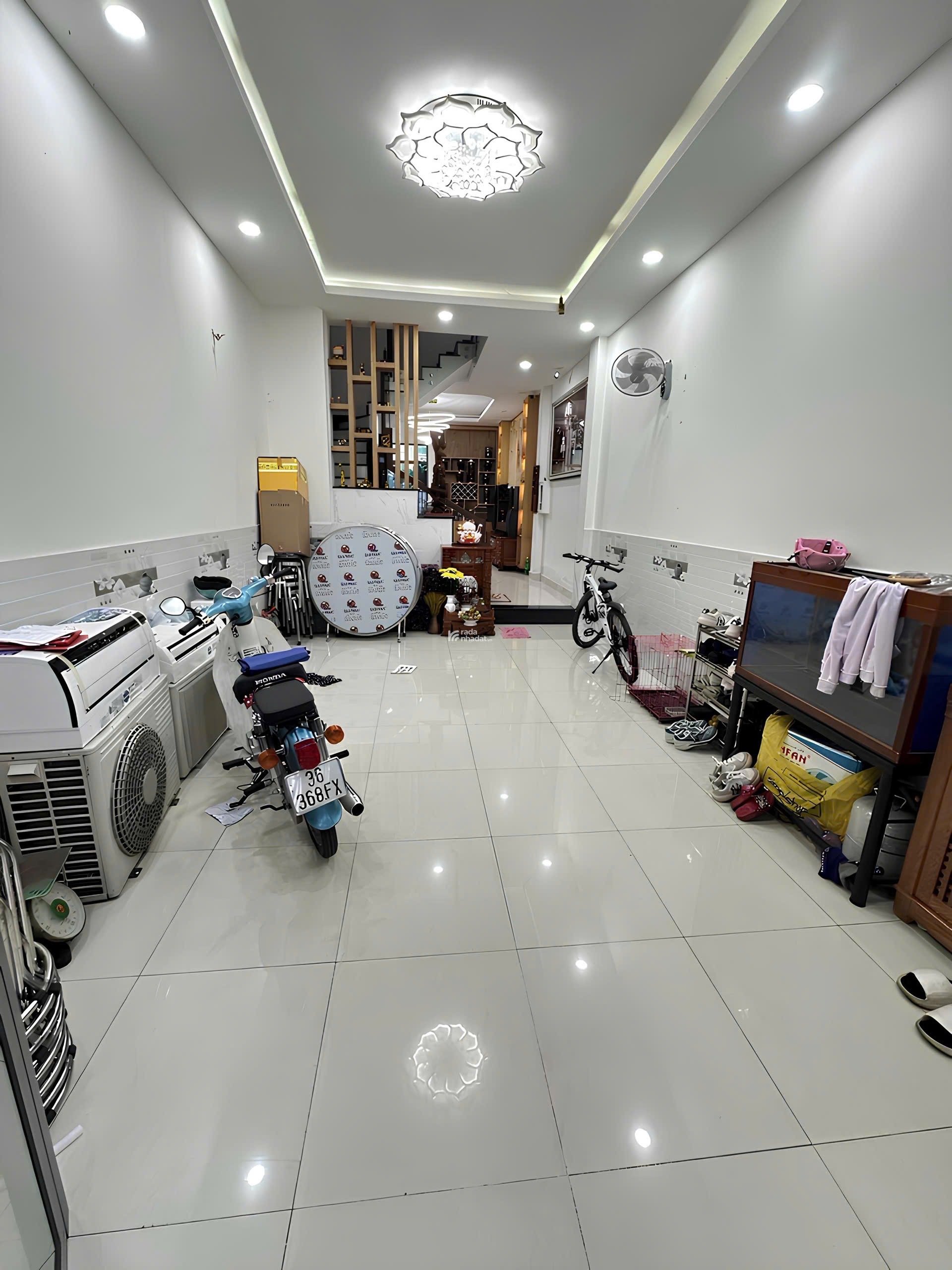 Đường Xe Hơi - DT: 4x15 (60m2) - Cạnh Đầm Sen - Nhà Đúc 4 Tầng - Chỉ 7tỷ xíu