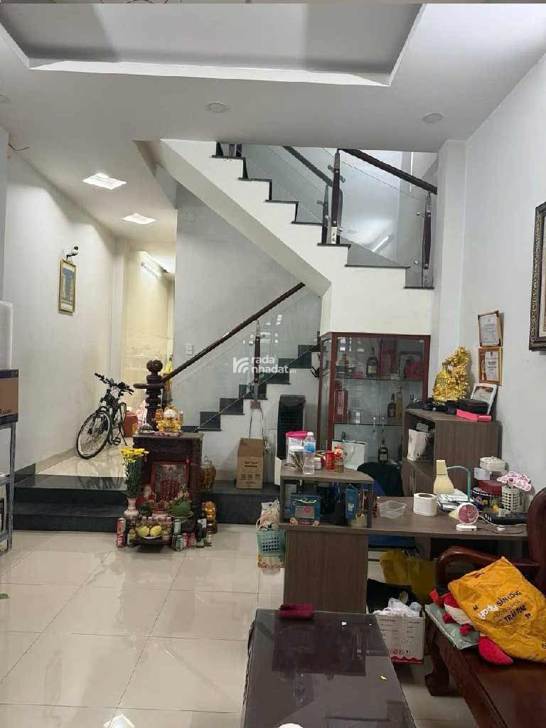 NGAY NGÃ TƯ GA - 3 TẦNG - 82M2 - GARA ÔTÔ - HÀ HUY GIÁP Q12, NHỈNH 7 TỶ