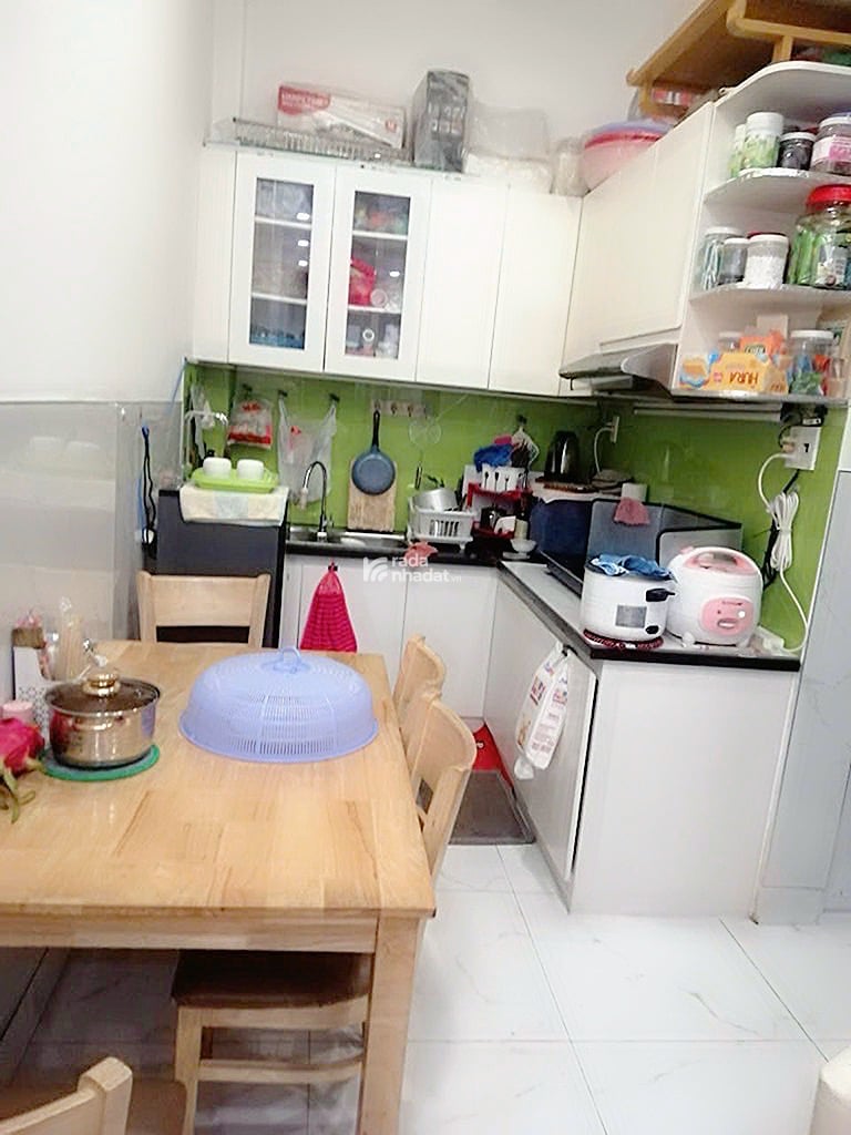 Bán nhà đường tân trụ phường 15 tân bình