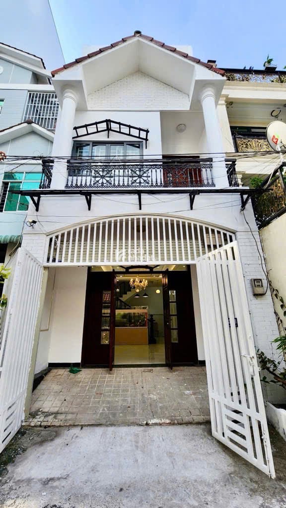 63m2 - Giá 9.5 tỷ - Ngang 5m - Mặt tiền đường nội khu Lê Thị Chợ, Q7