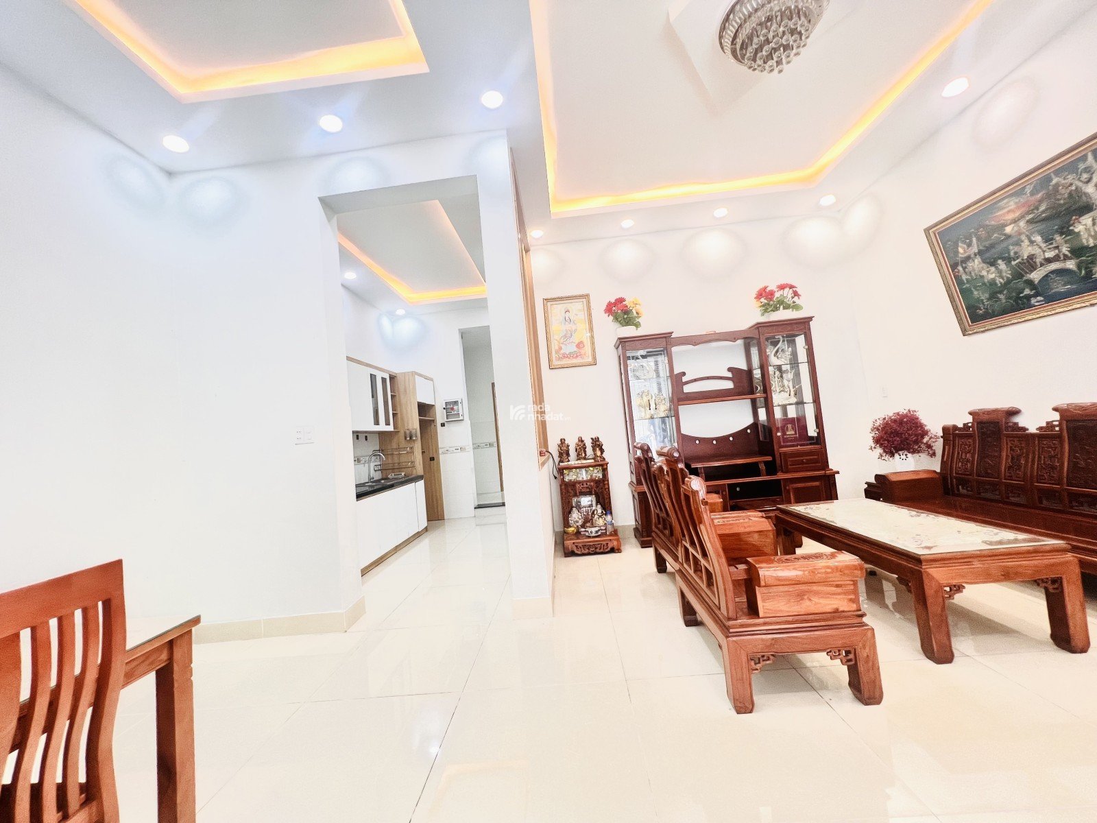 Bán nhà MTKD 2 TẦNG NGANG 7  NGAY CHỢ KHU MUA BÁN SẦM UẤT THÔNG TỨ HƯỚNG GẦN KCN UBAN Y TẾ QL1K 1A 