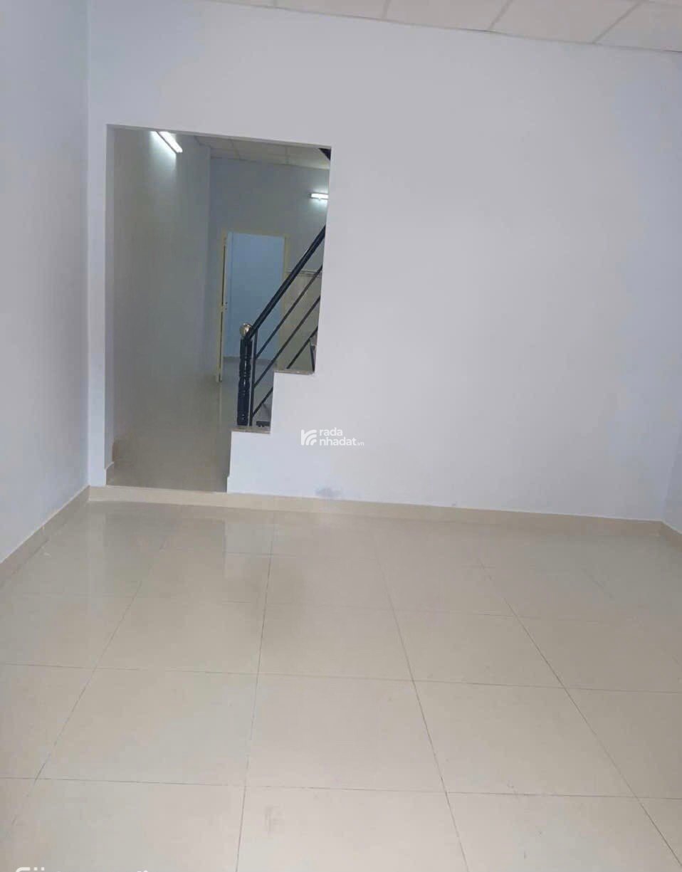 Bán nhà 56m2, đường Nguyễn Văn Quá, Quận 12, 2 tầng, 3PN, giá 3 tỷ 850 còn thương lượng.