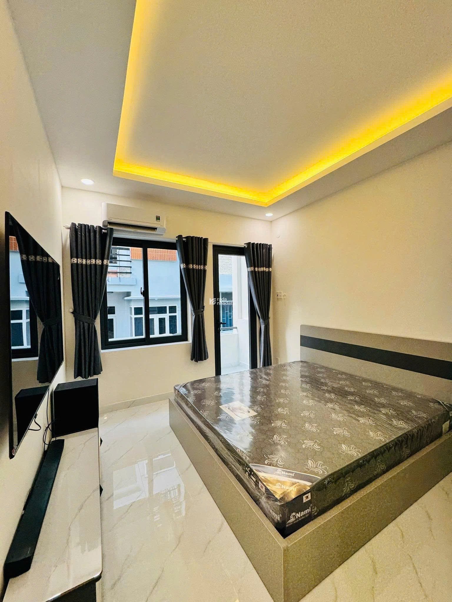 Nhà Hoàng Phan Thái đang cần sang tên gấp nhanh