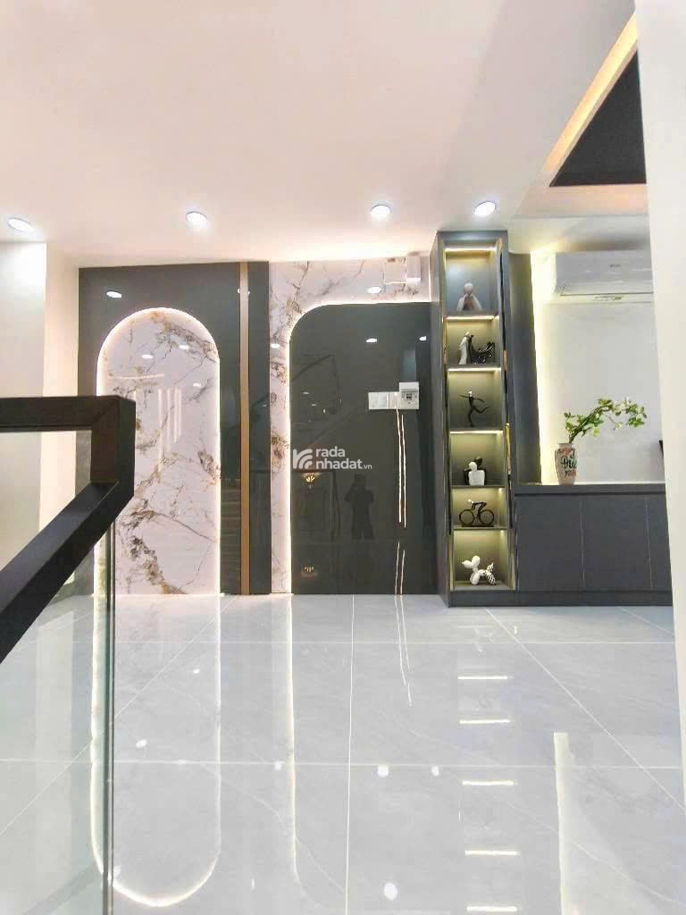 Nhà Hoàng Phan Thái đang cần sang tên gấp nhanh