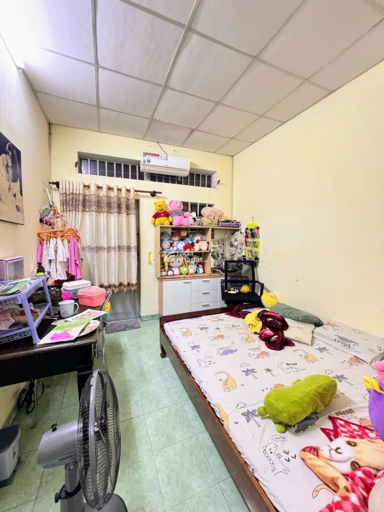 BÁN NHÀ KẾ MÃ LÒ 30M2 2.88 TỶ HẺM 6M THÔNG GẦN TIỂU HỌC PHÙ ĐỔNG LÊ VĂN QUỚI 