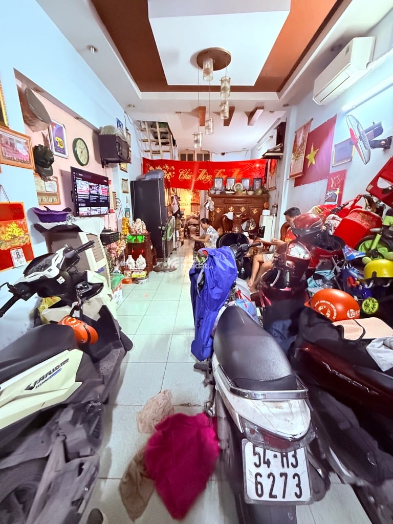 BÁN NHÀ NGUYỄN SƠN 34M2 2PN 3.X TỶ GẦN CHỢ TRƯỜNG HỌC TÂN PHÚ 