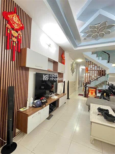 Nhà lô nhì ngay mặt tiền đường số Tân Quy - chính chủ BTCT 3 lầu --4*15-chỉ nhỉnh 6T TL