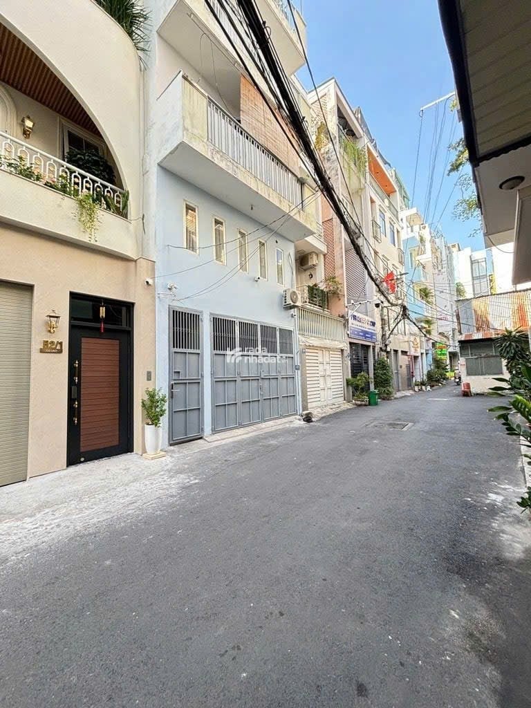 HIẾM - HÀNG XÓM TOÀN NHÀ TRIỆU ĐÔ -HXH CÁCH 1 CĂN - 5 TẦNG BTCT - 4 PHÒNG NGỦ - CHỈ 6.868