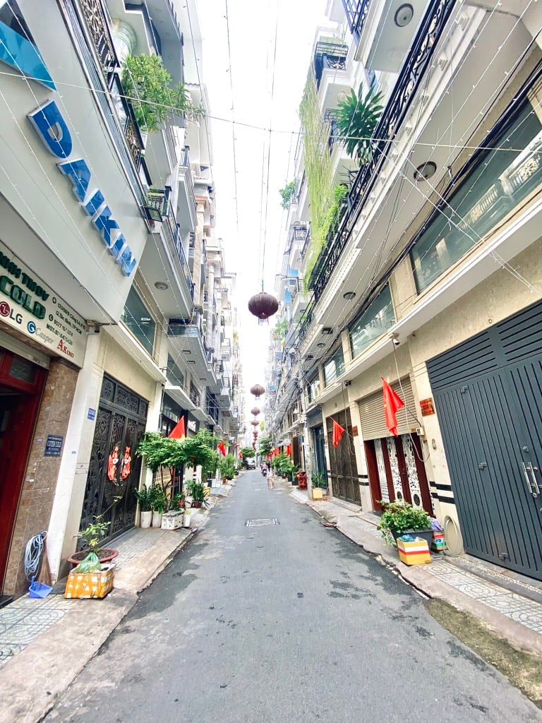 BÁN NHÀ MỚI XÂY – HẺM Ô TÔ THÔNG HUỲNH VĂN NGHỆ – TRẦN THỊ TRỌNG (CỐNG LỞ) - Nhỉnh 7 tỷ