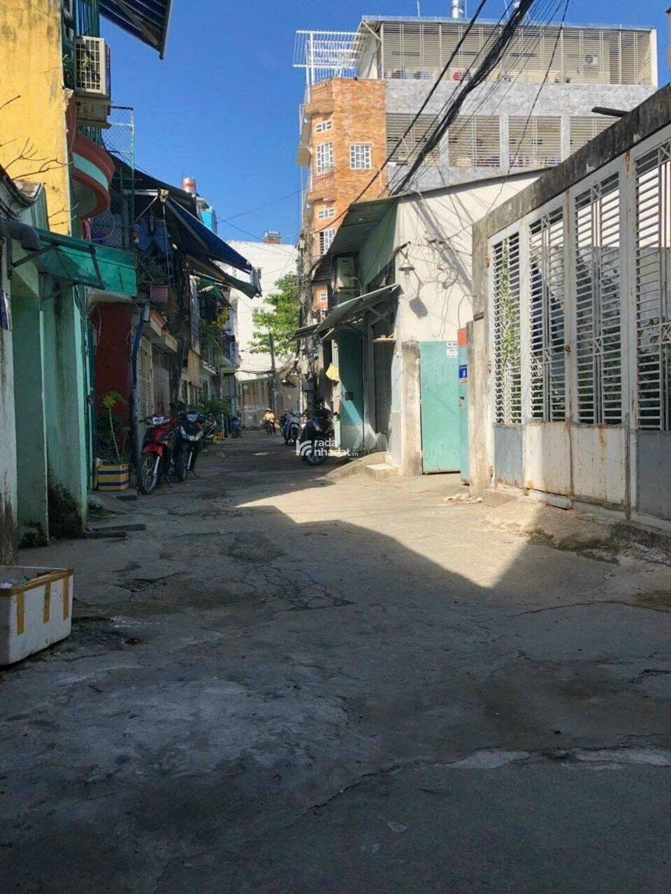 CHỦ ĐỊNH CƯ CẦN BÁN DÃY NHÀ TRỌ 175m2 NƠ TRANG LONG- 9 PHÒNG ĐANG CHO THUÊ- GIÁ 12,7 TỶ TL