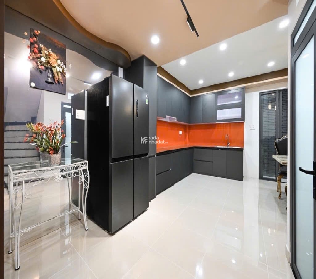 Nhà QUẬN 3 -Lê Văn Sỹ - 5 x 11 m -8.9 tỷ - gần Trường ĐH Sư phạm TPHCM