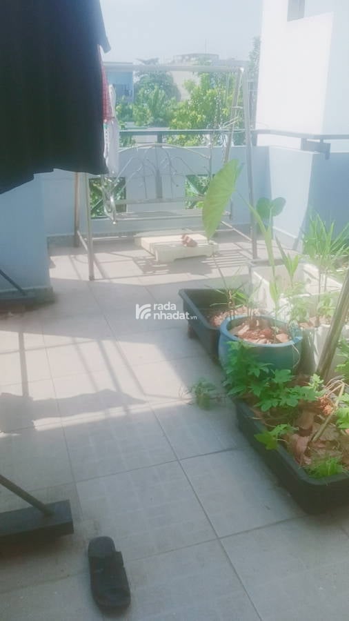 Bán Nhà Mặt Tiền Gần Nhà Thờ Tân Hương – 2 Tầng Đẹp Lung Linh – Sổ Riêng, Giá Mềm!